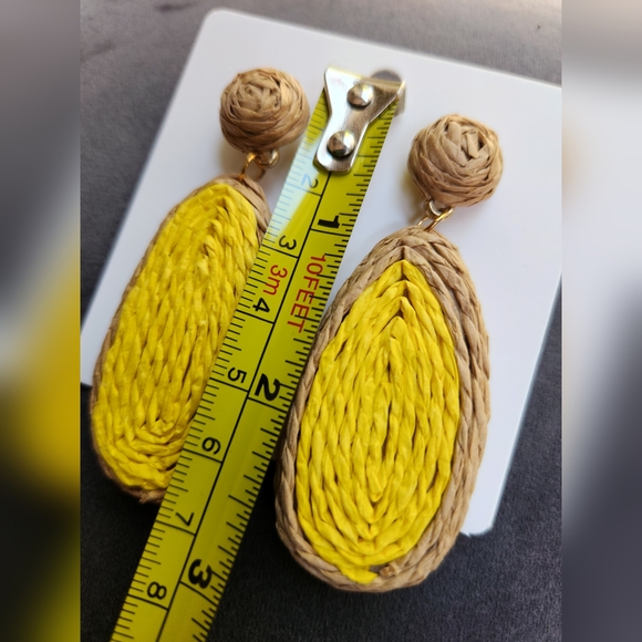 💛 Soft Yellow And Brown Raffia Earrings 💛 - Picture 6 of 12